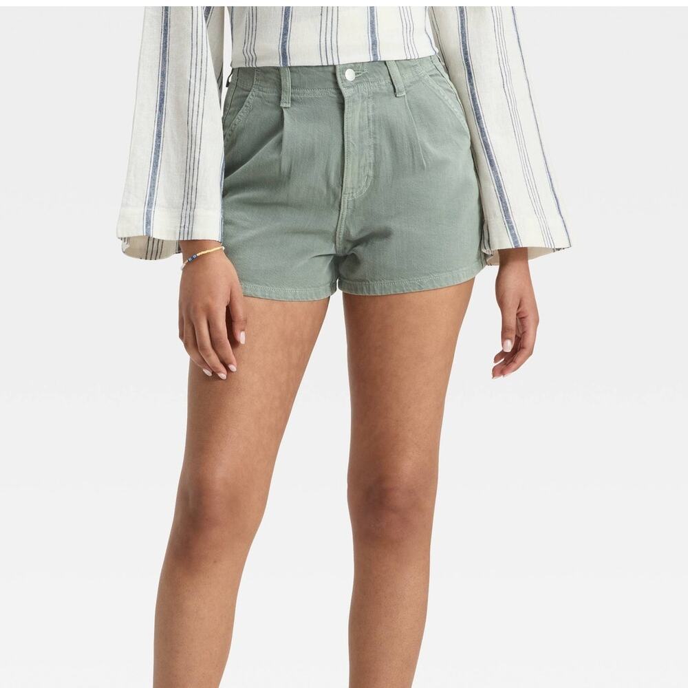 Universal Thread High-Rise Pleated Jean Shorts Size 10 Green Cotton Denim NWT